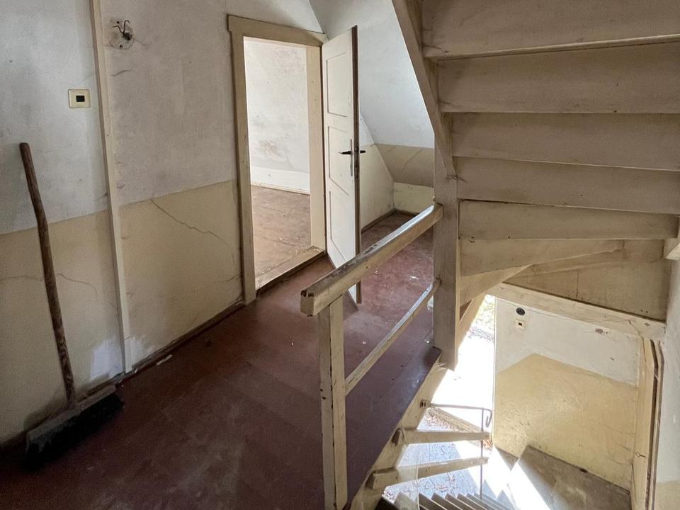 Baugrundstück mit Einfamilienhaus im schönen Sehmatal! – Bild 9