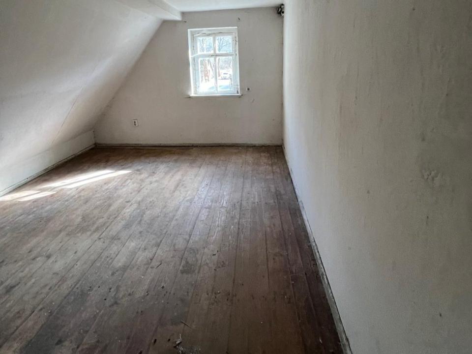 Baugrundstück mit Einfamilienhaus im schönen Sehmatal! – Bild 13