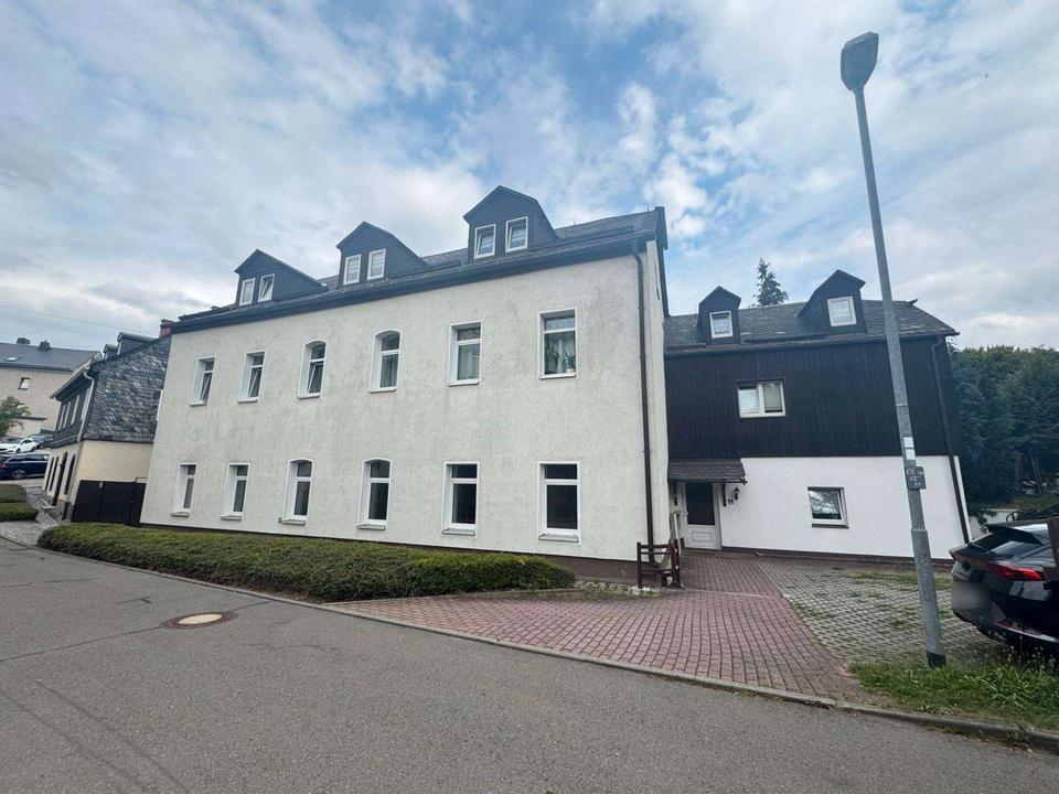 Solides Mehrfamilienhaus in Schneeberg! – Bild 3