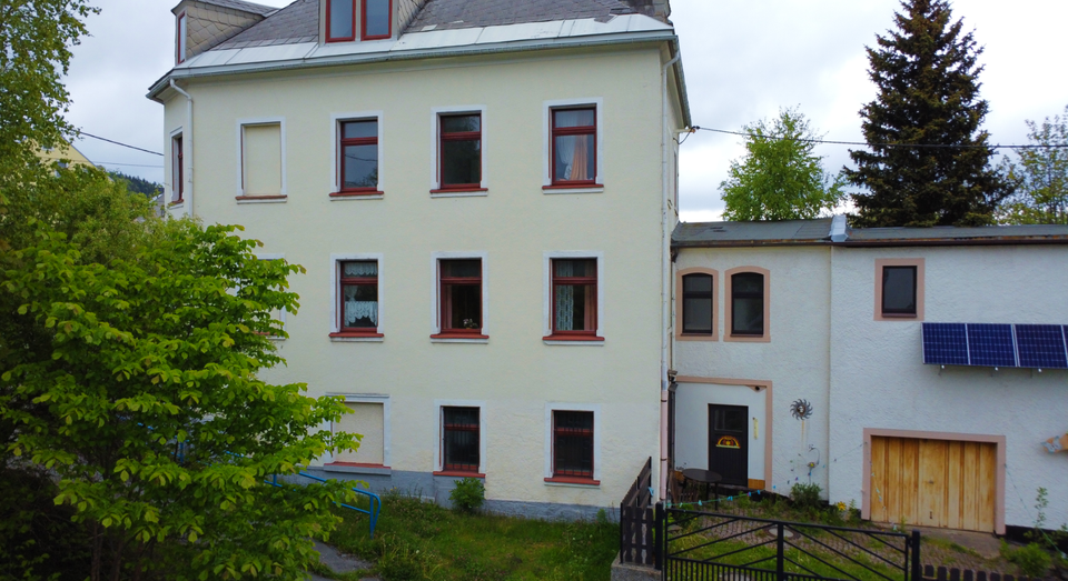 Mehrgenerationenhaus in Bärenstein mit schönem Grundstück! – Bild 9