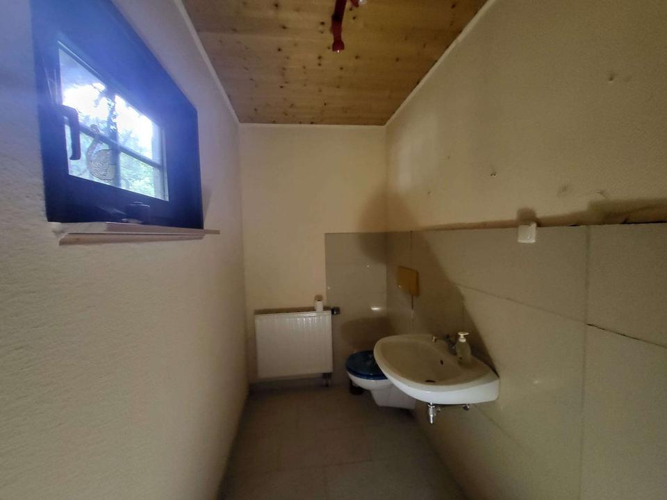 Verwirklichen sie ihren Traum! Ihr neues Haus in grüner und ruhiger Lage! – Bild 13