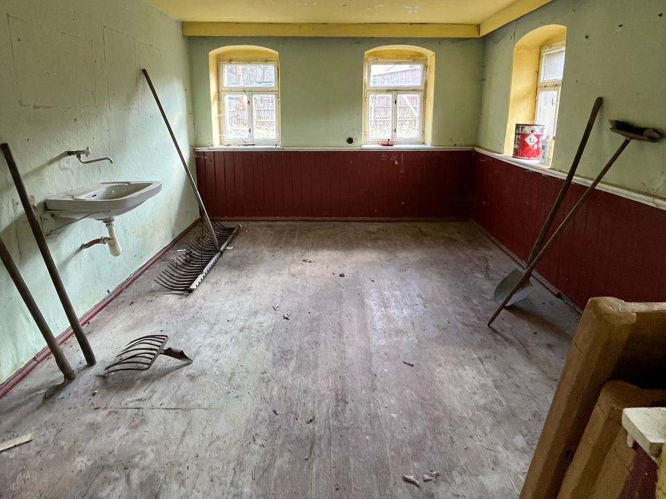 Baugrundstück mit Einfamilienhaus im schönen Sehmatal! – Bild 5