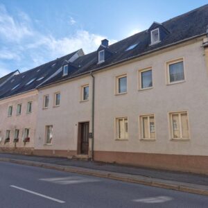 Sanierungsbedürftiges Wohnhaus in Scheibenberg – ideale Basis für Ihr Projekt!