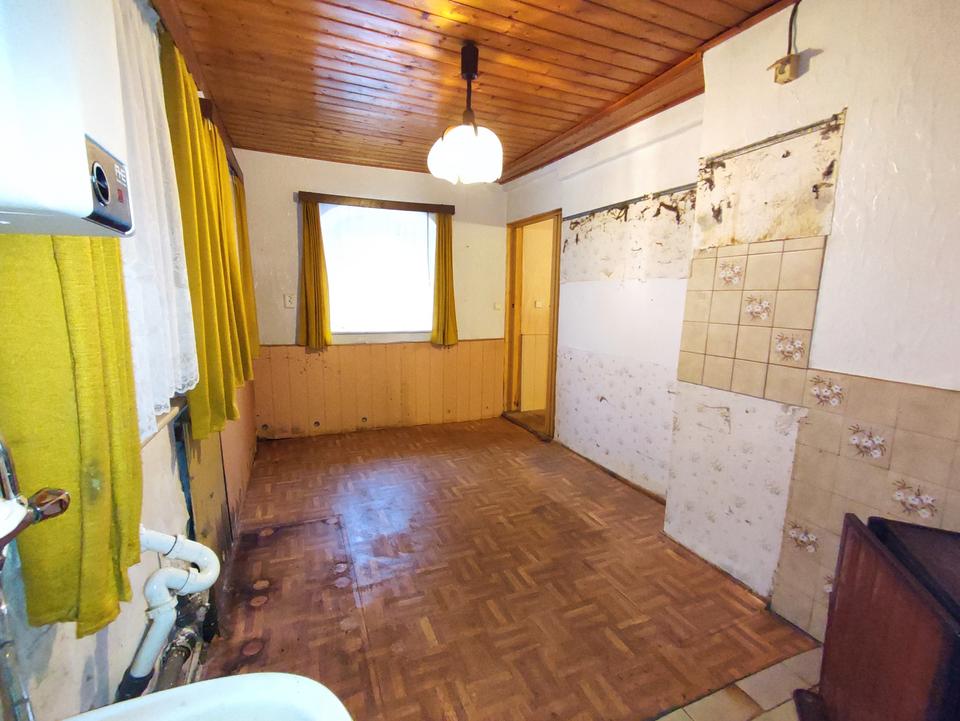 Großes 1-2 Familienhaus zum Selbstausbau! – Bild 13