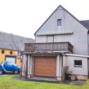 Kleines Sanierungsobjekt für kleine Familie mit kleinem Garten!