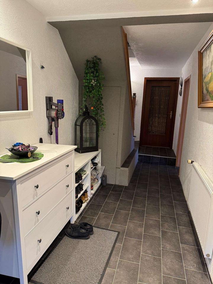 Koffer packen und sofort einziehen! Schönes Einfamilienhaus in Bad Schlema! – Bild 6