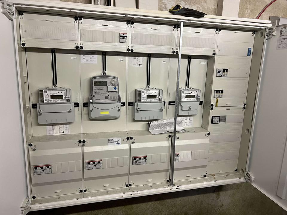 Hier können Sie wohnen und bekommen zusätzlich Mieteinnahmen! MFH als Kapitalanlage oder Eigenheim! – Bild 7