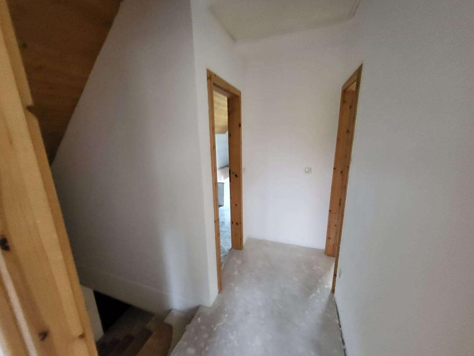 Verwirklichen sie ihren Traum! Ihr neues Haus in grüner und ruhiger Lage! – Bild 15