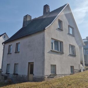 Wohnen im Erzgebirge: Einfamilienhaus mit Potenzial in Olbernhau!