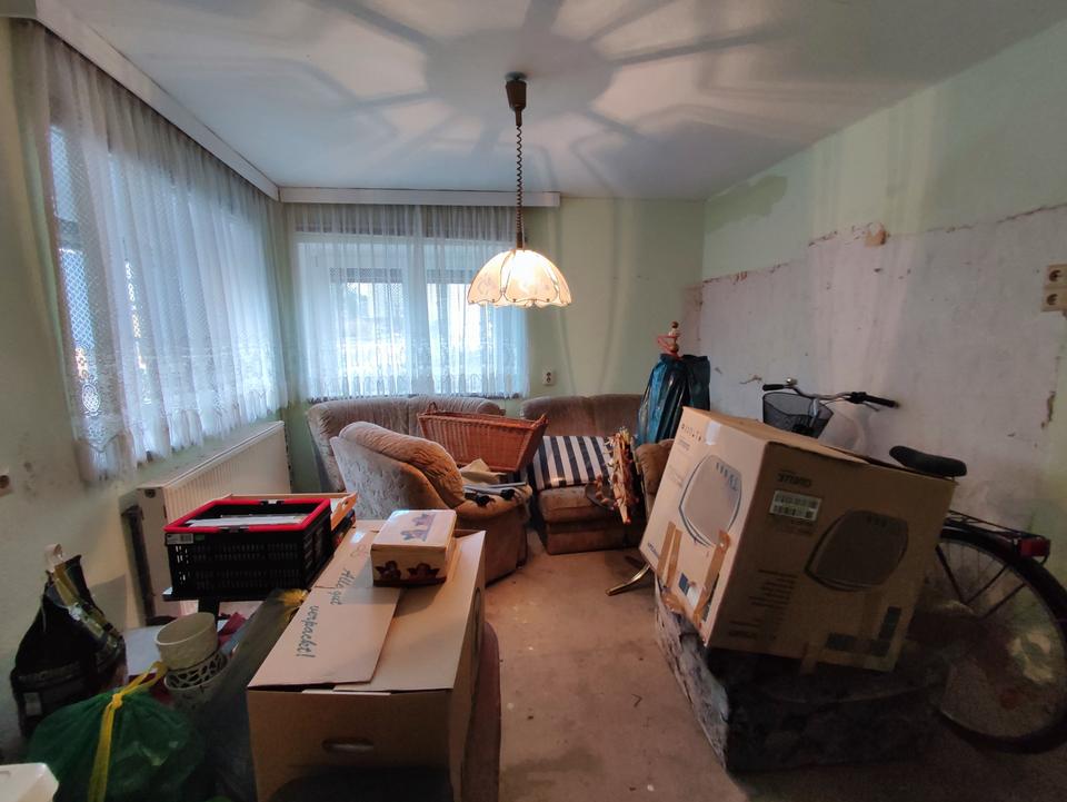 Kleines Sanierungsobjekt für kleine Familie mit kleinem Garten! – Bild 7