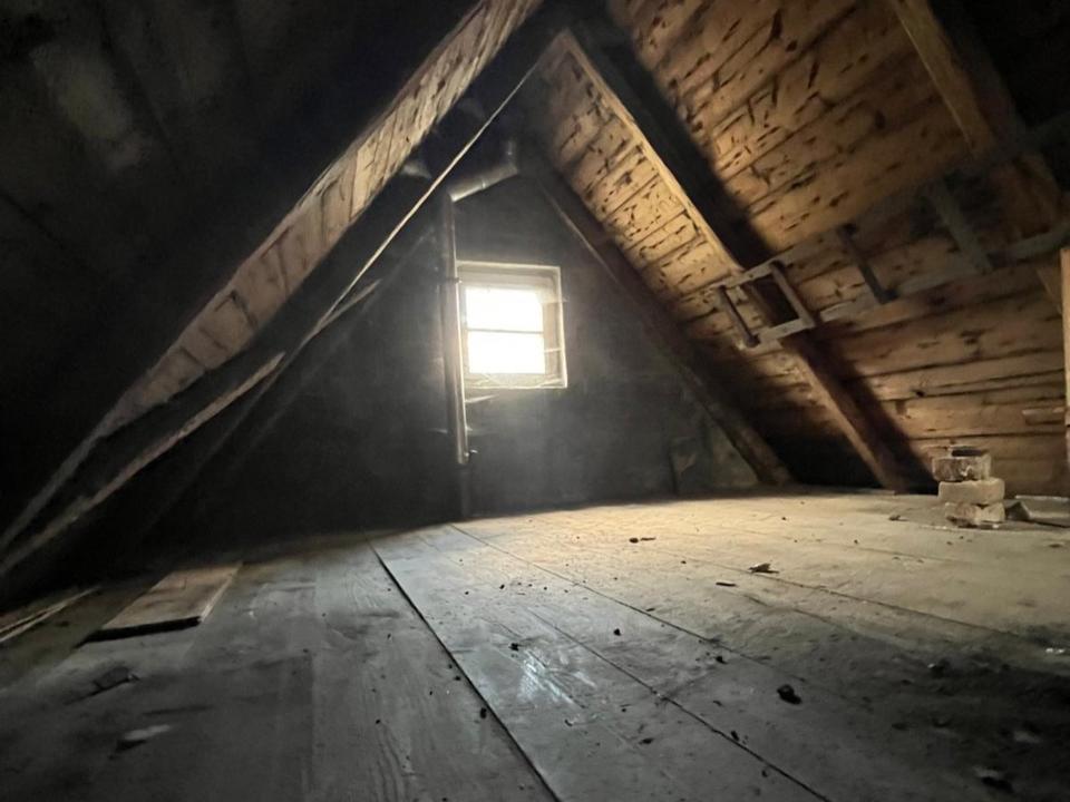 Baugrundstück mit Einfamilienhaus im schönen Sehmatal! – Bild 15